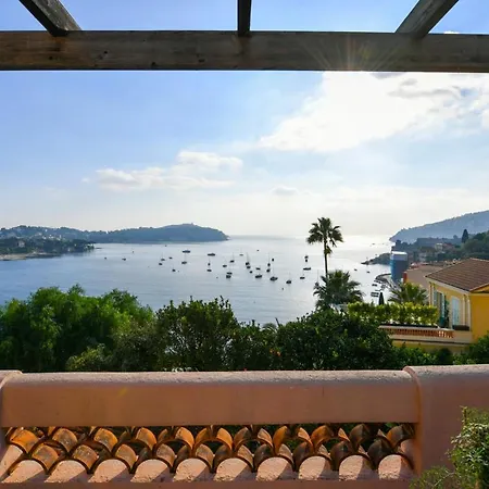 Villefranche-sur-mer Sleeps 9 Pool Air Con Villefranche-sur-Mer
